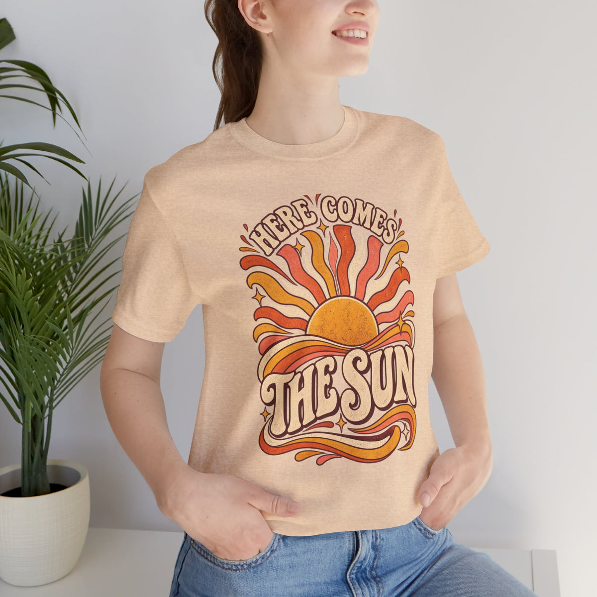 Here Comes The Sun Retro 70s Sun Graphic T-Shirt