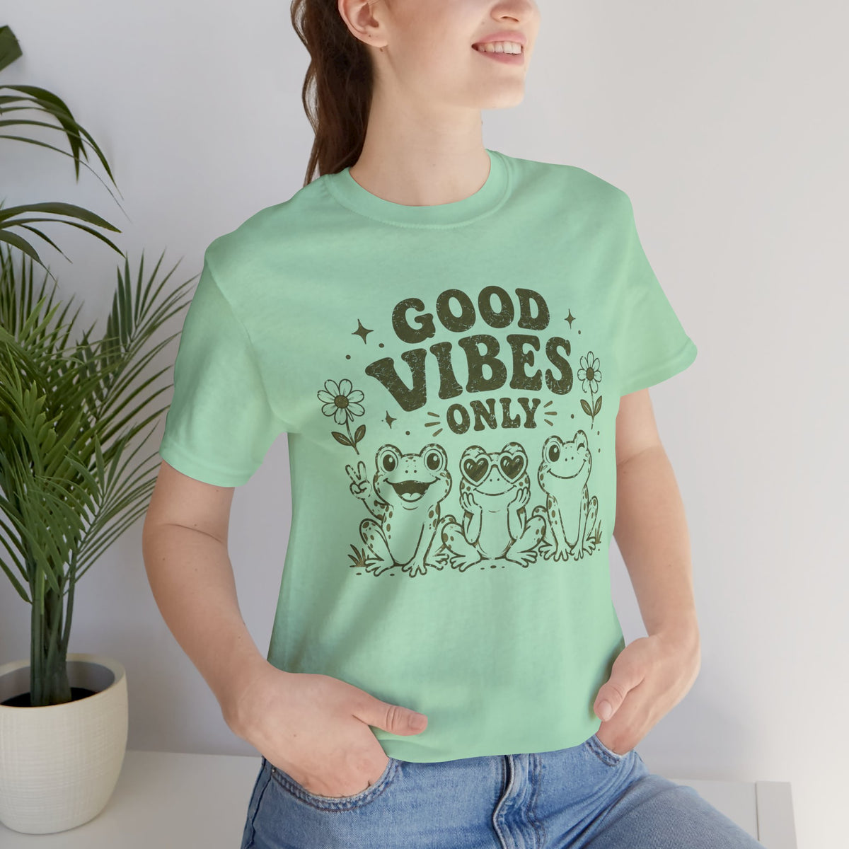 Good Vibes Only Frog T-Shirt