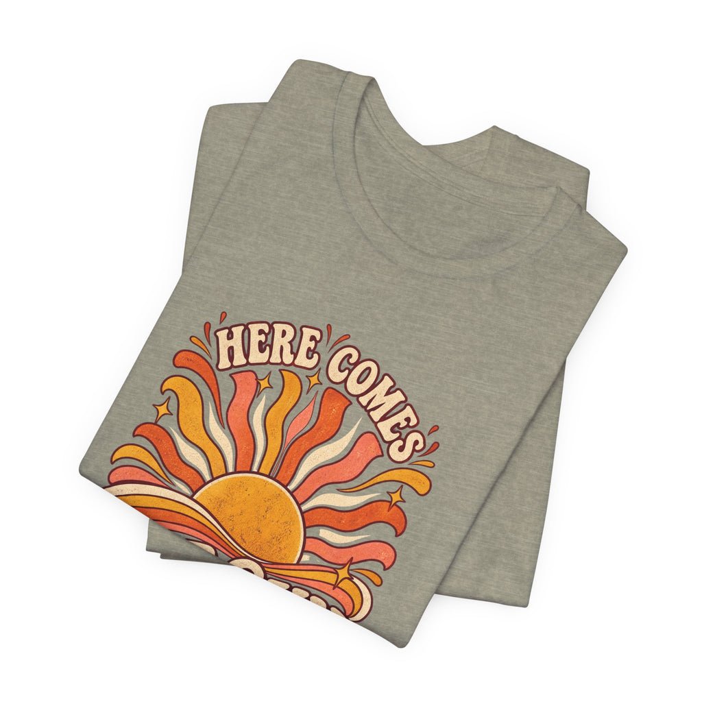 Retro “Here Comes The Sun” T-Shirt — Vintage Sunburst Graphic Tee