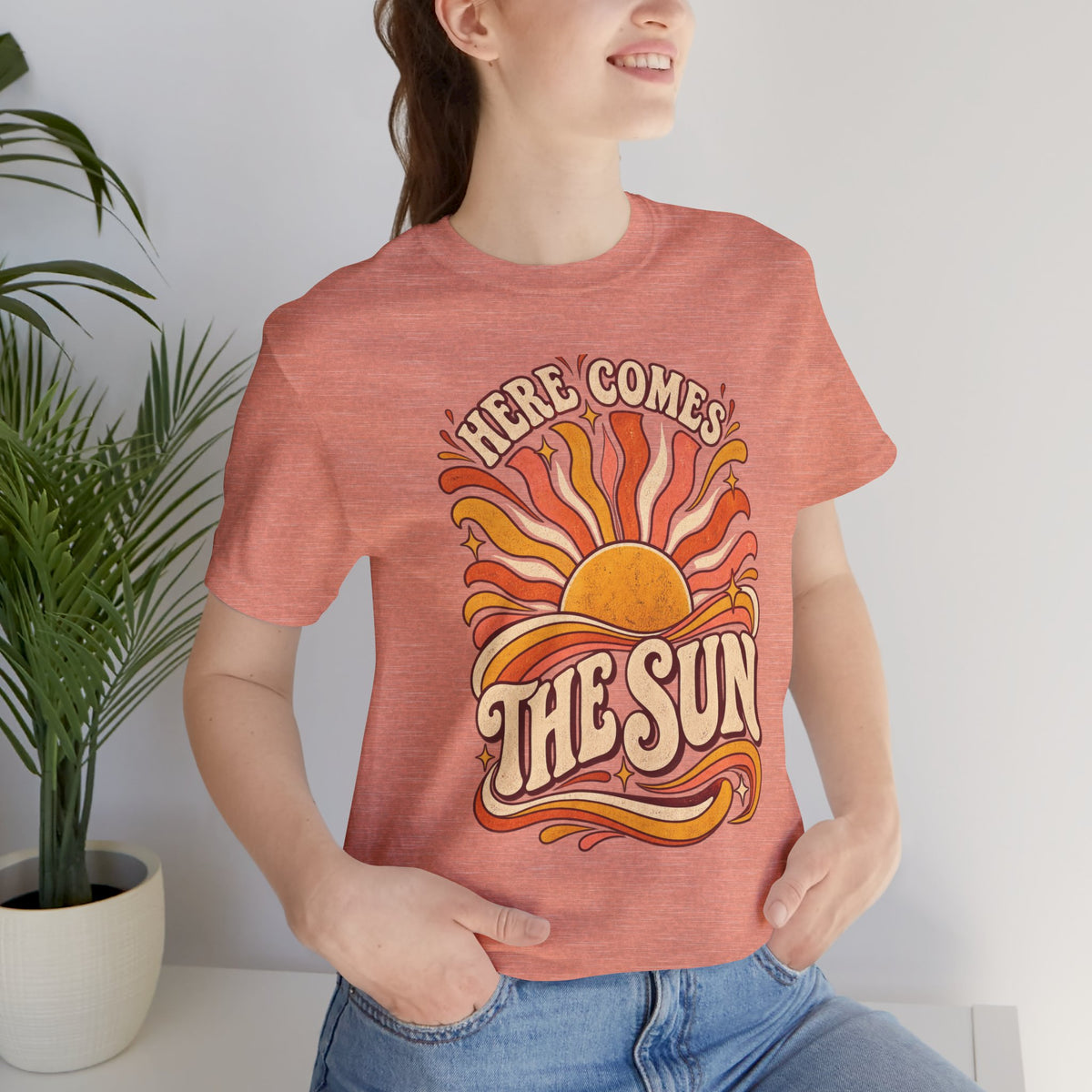 Here Comes The Sun Retro 70s Sun Graphic T-Shirt