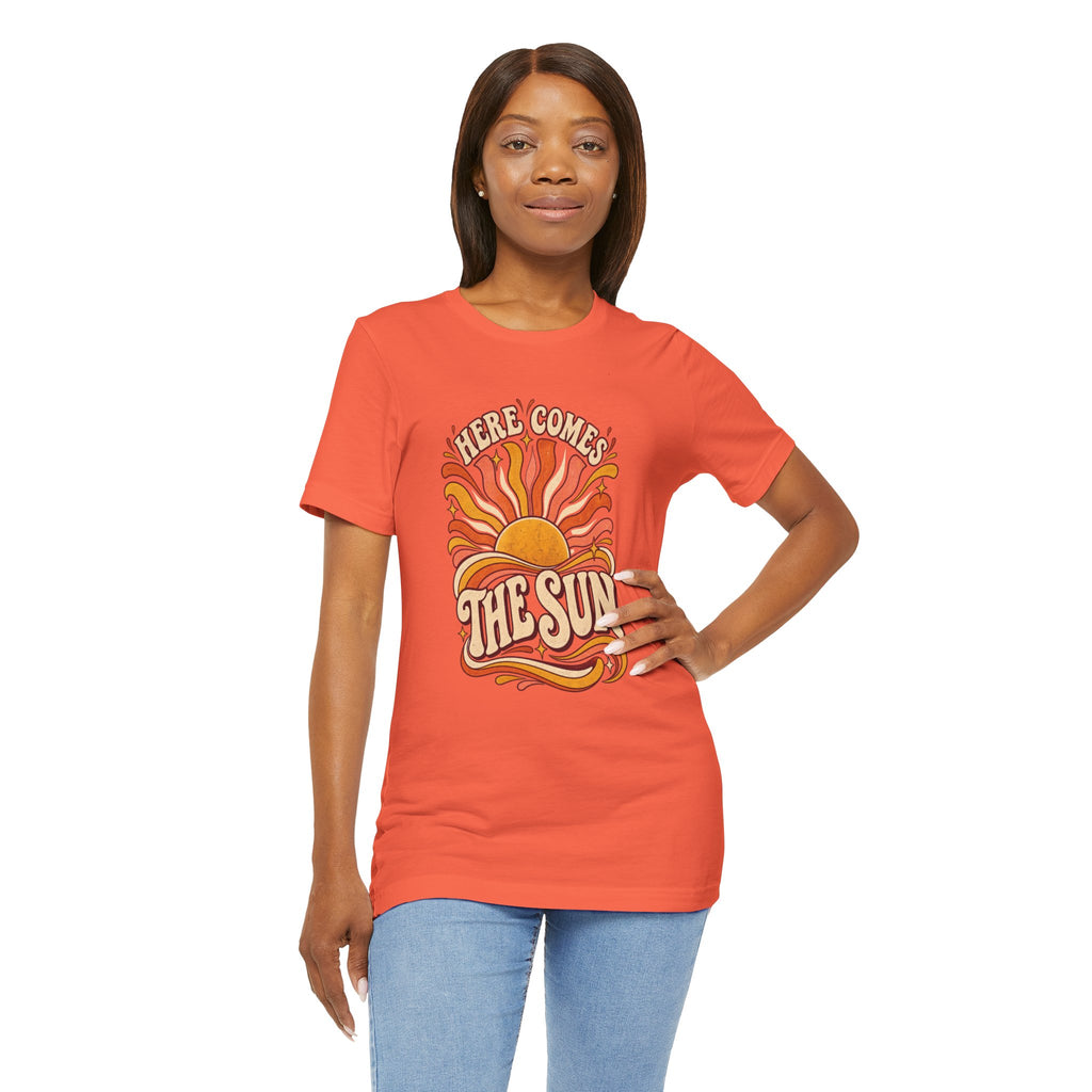 Retro “Here Comes The Sun” T-Shirt — Vintage Sunburst Graphic Tee
